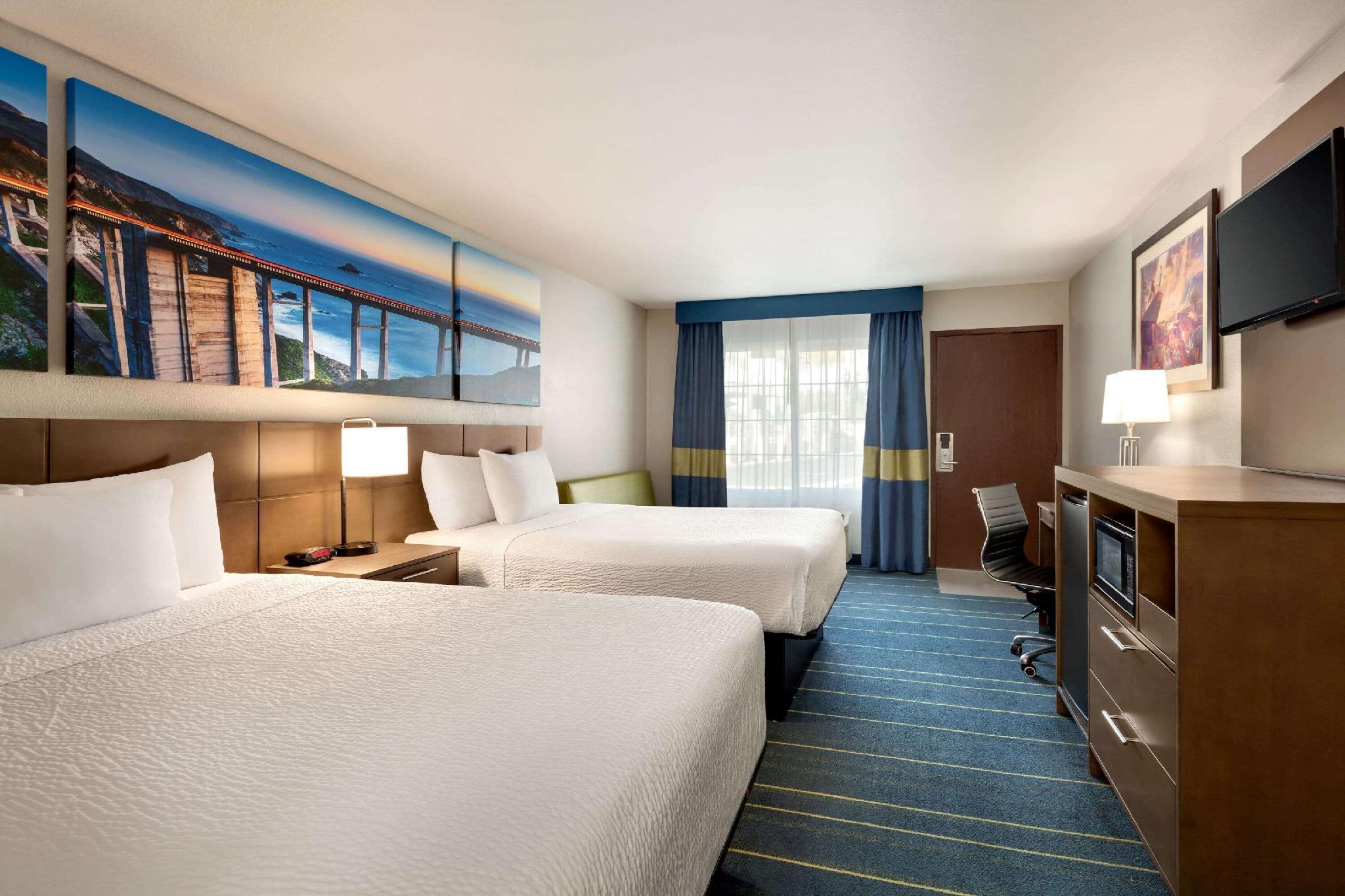 Days Inn & Suites By Wyndham Anaheim At Disneyland Park Zewnętrze zdjęcie